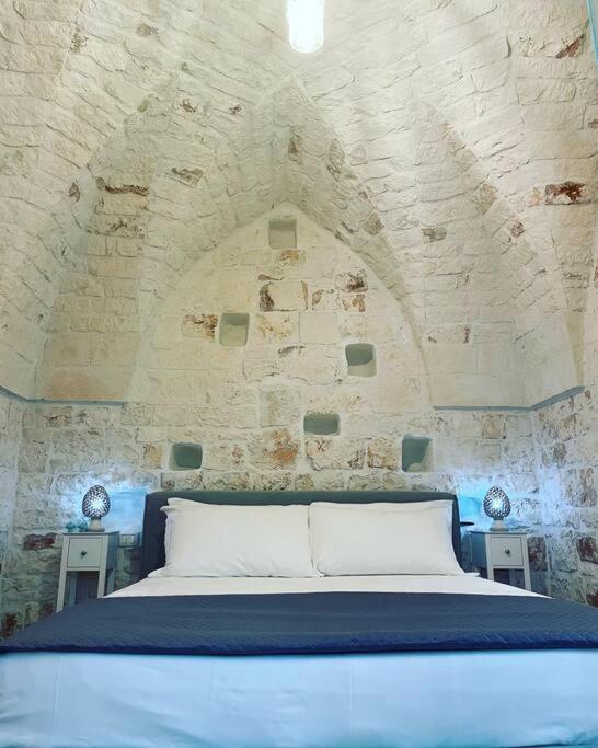 Petra Bianca Suite Ostuni Exterior foto